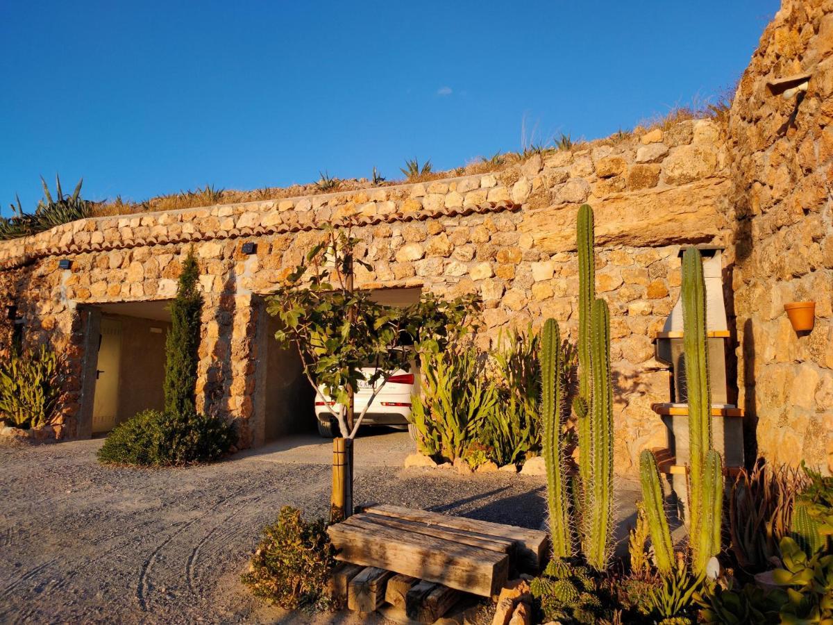 Cuevas El Torriblanco Casa de hóspedes Gorafe Exterior foto