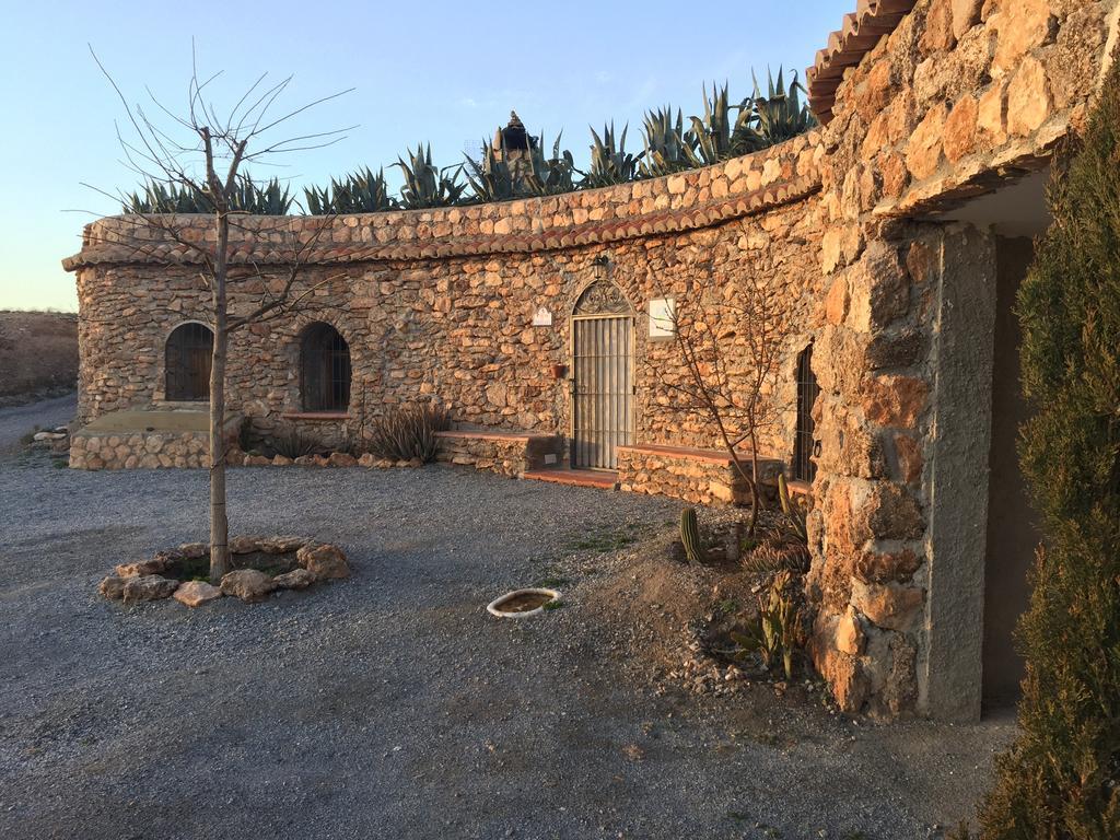 Cuevas El Torriblanco Casa de hóspedes Gorafe Exterior foto