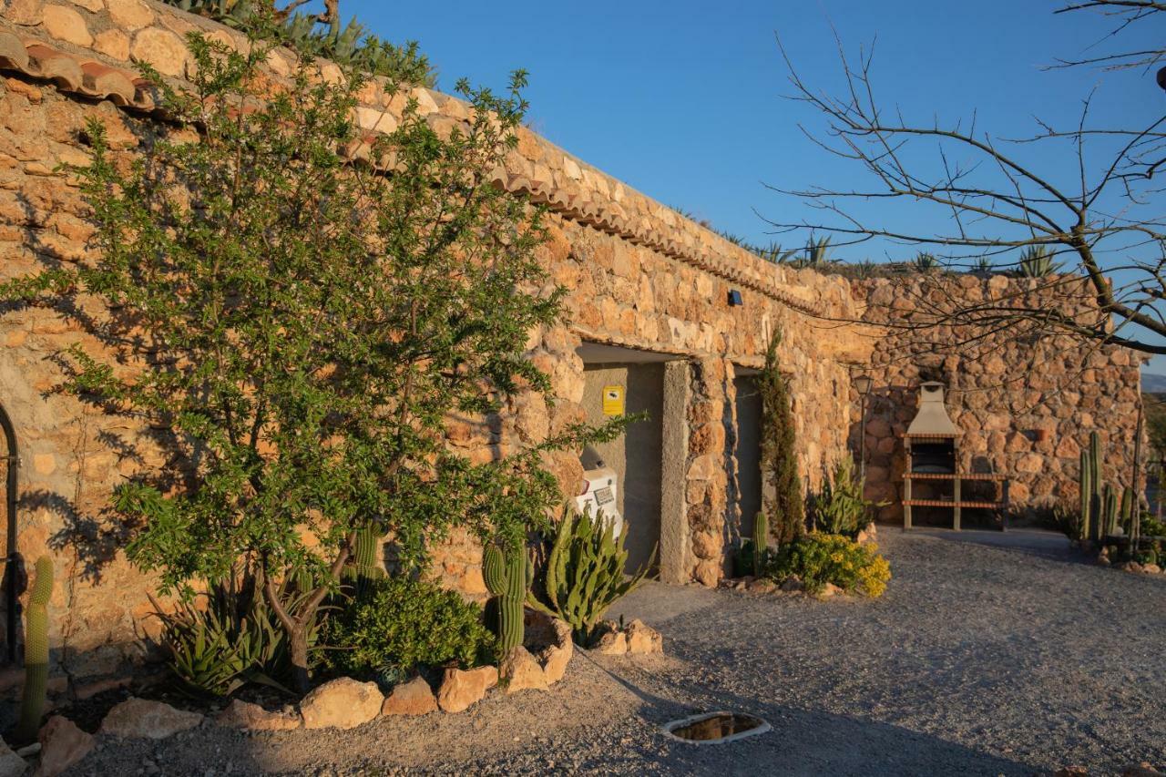 Cuevas El Torriblanco Casa de hóspedes Gorafe Exterior foto